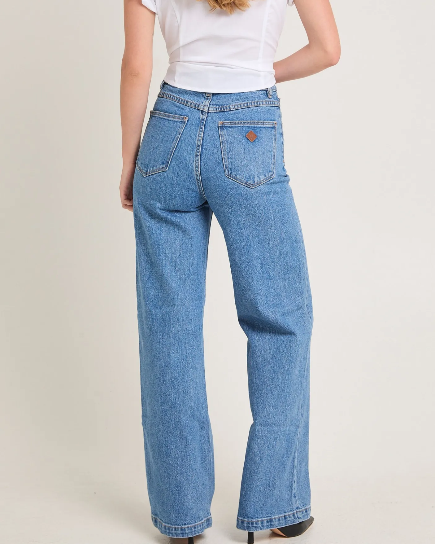 94 High & Wide Denim Jeans Debbie