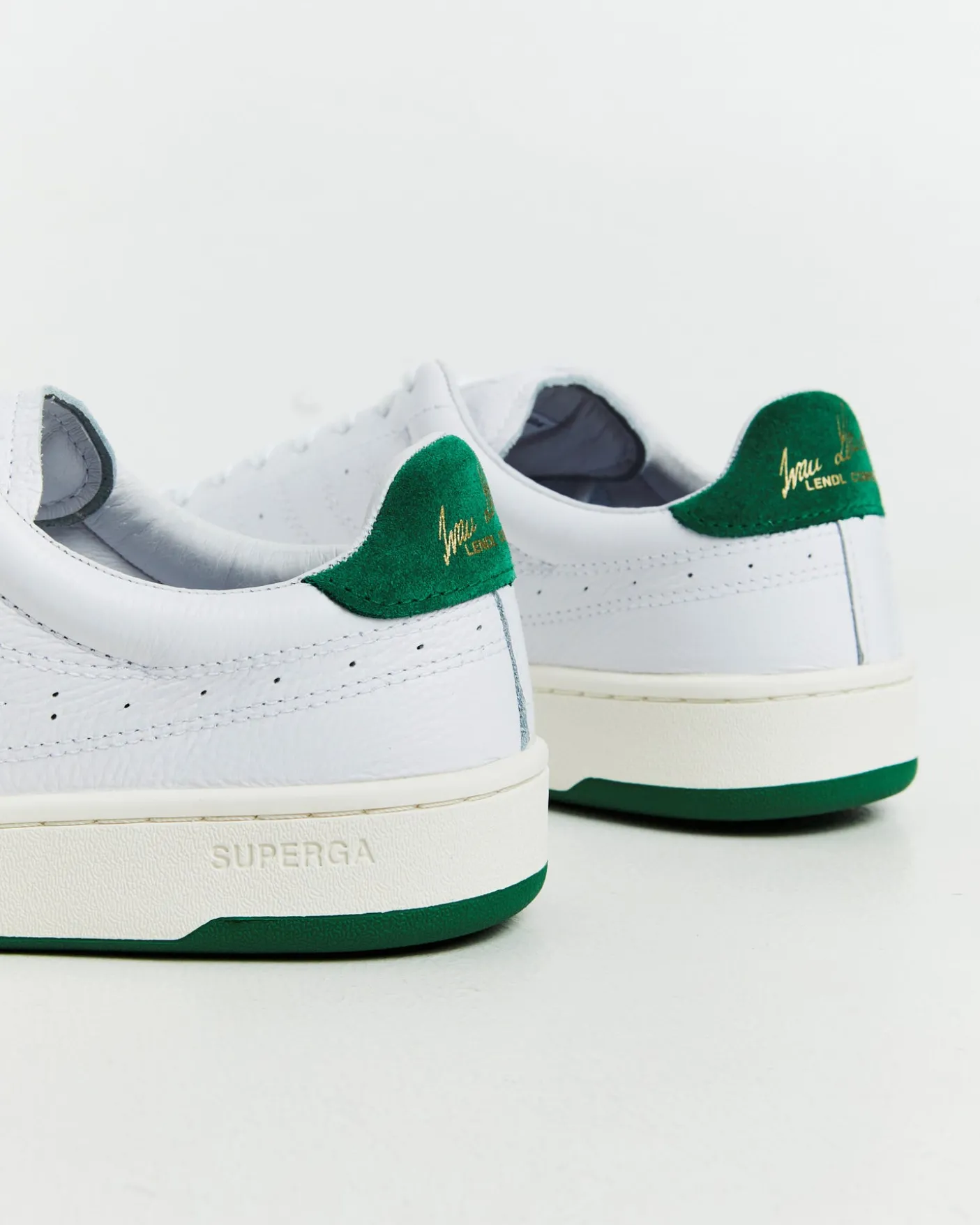 4833 Match Sneakers White/Green