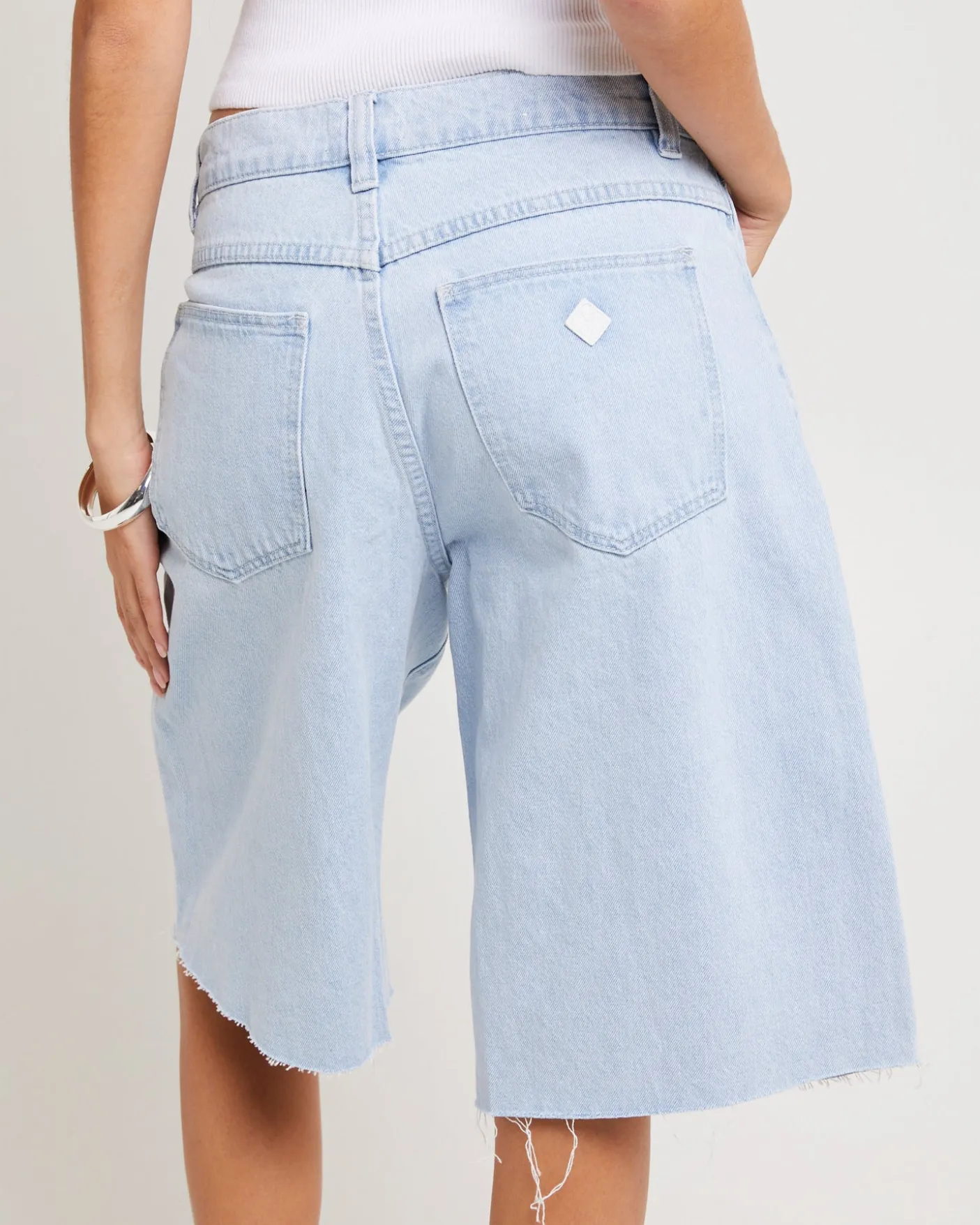 95 Mid Super Baggy Denim Jorts Kate