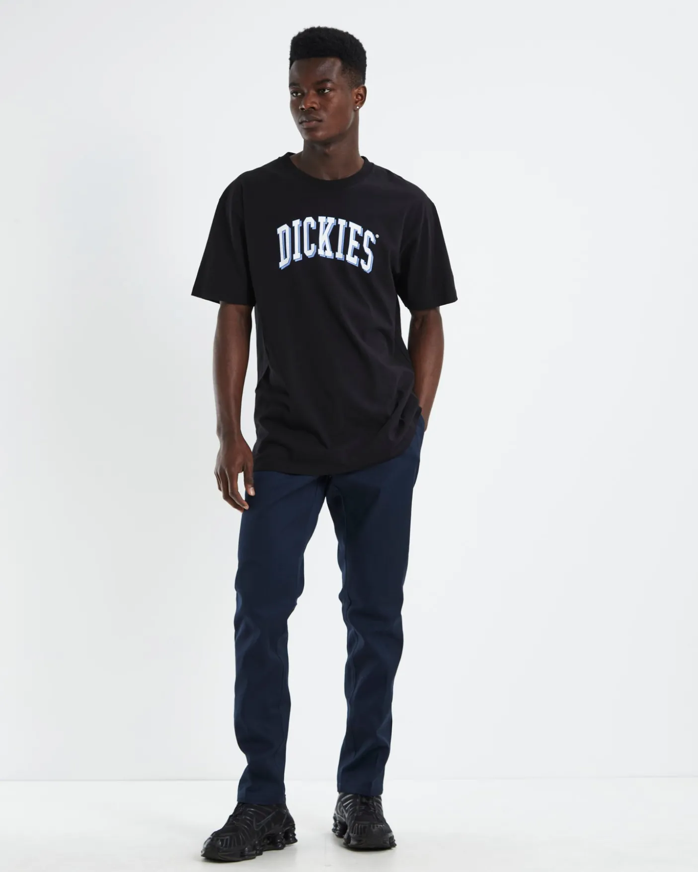 872 Slim Tapered Pants