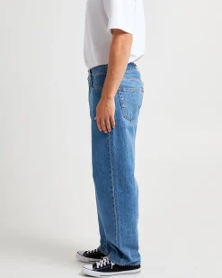 568 Stay Loose Denim Jeans Essentials