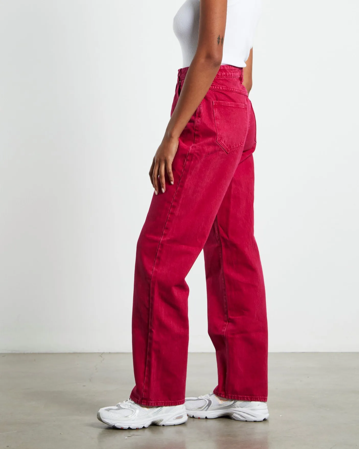 A Carrie Jeans Magenta Pink