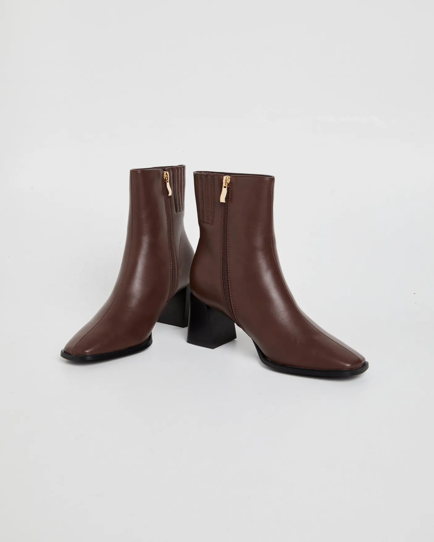 Alania High Ankle Boot
