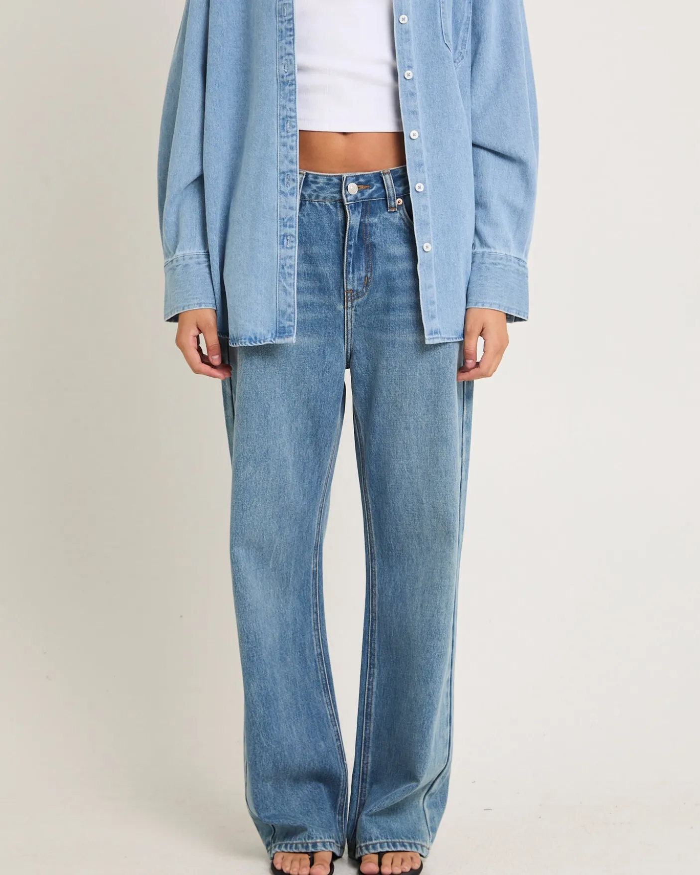 Alexa Mid Rise Relaxed Denim Jeans