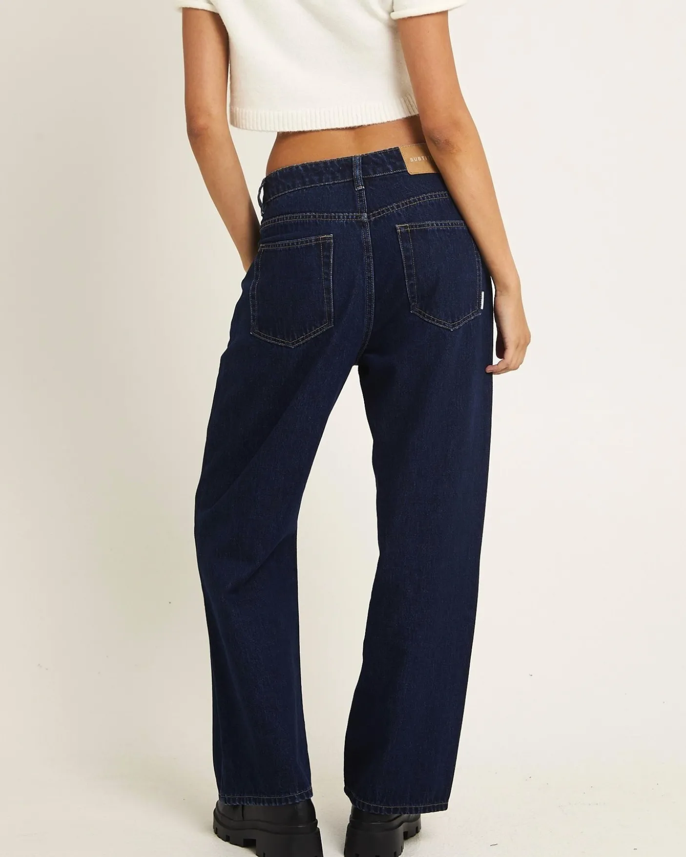 Alexa Mid Rise Relaxed Denim Jeans