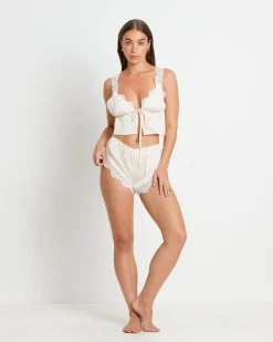 Amira Tie Front Cropped Cami in Cream