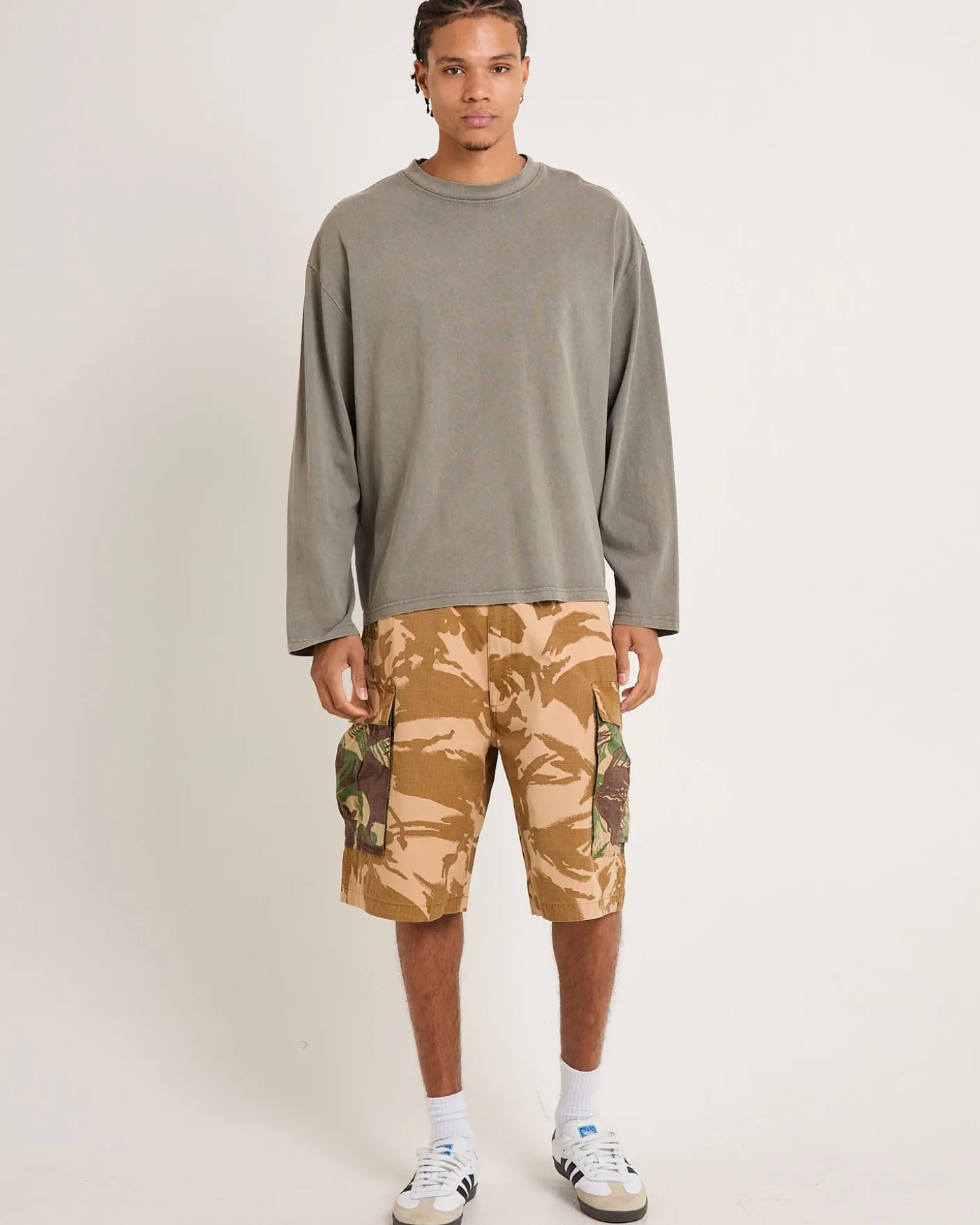 Arts & Crafts Cargo Shorts