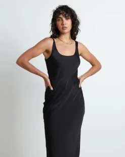 Avada Maxi Dress