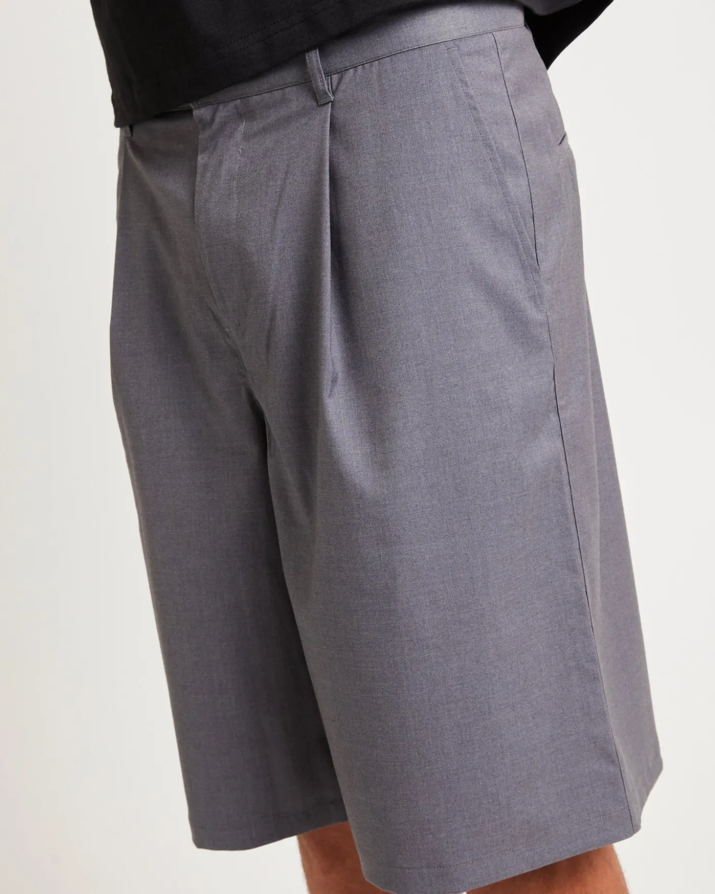 Blade Pleated Shorts