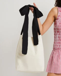Bow Tote