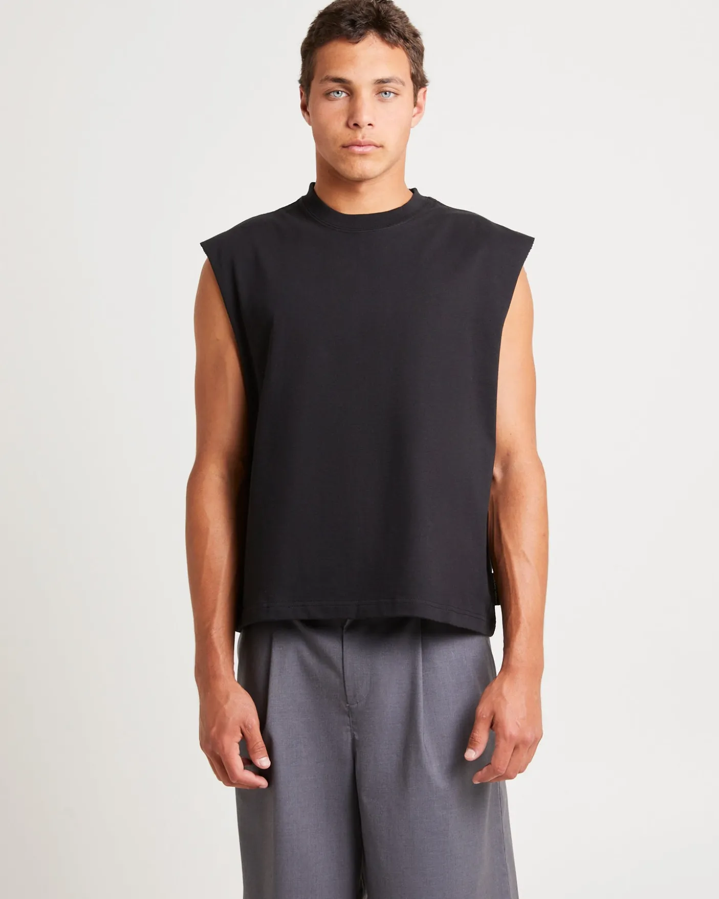 Box Sleeveless T-Shirt