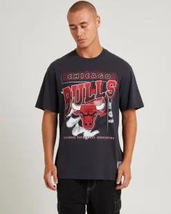Brush Off 2.0 Bulls Short Sleeve T-Shirt Faded Black