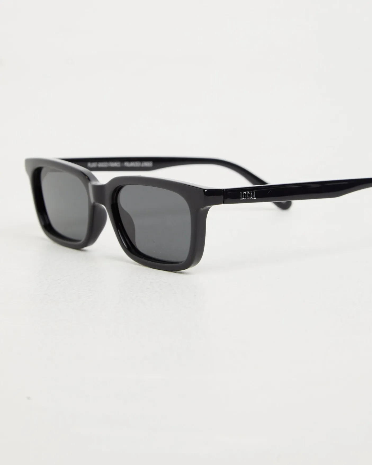 CBM Polished Sunglasses in Black/Dark Grey