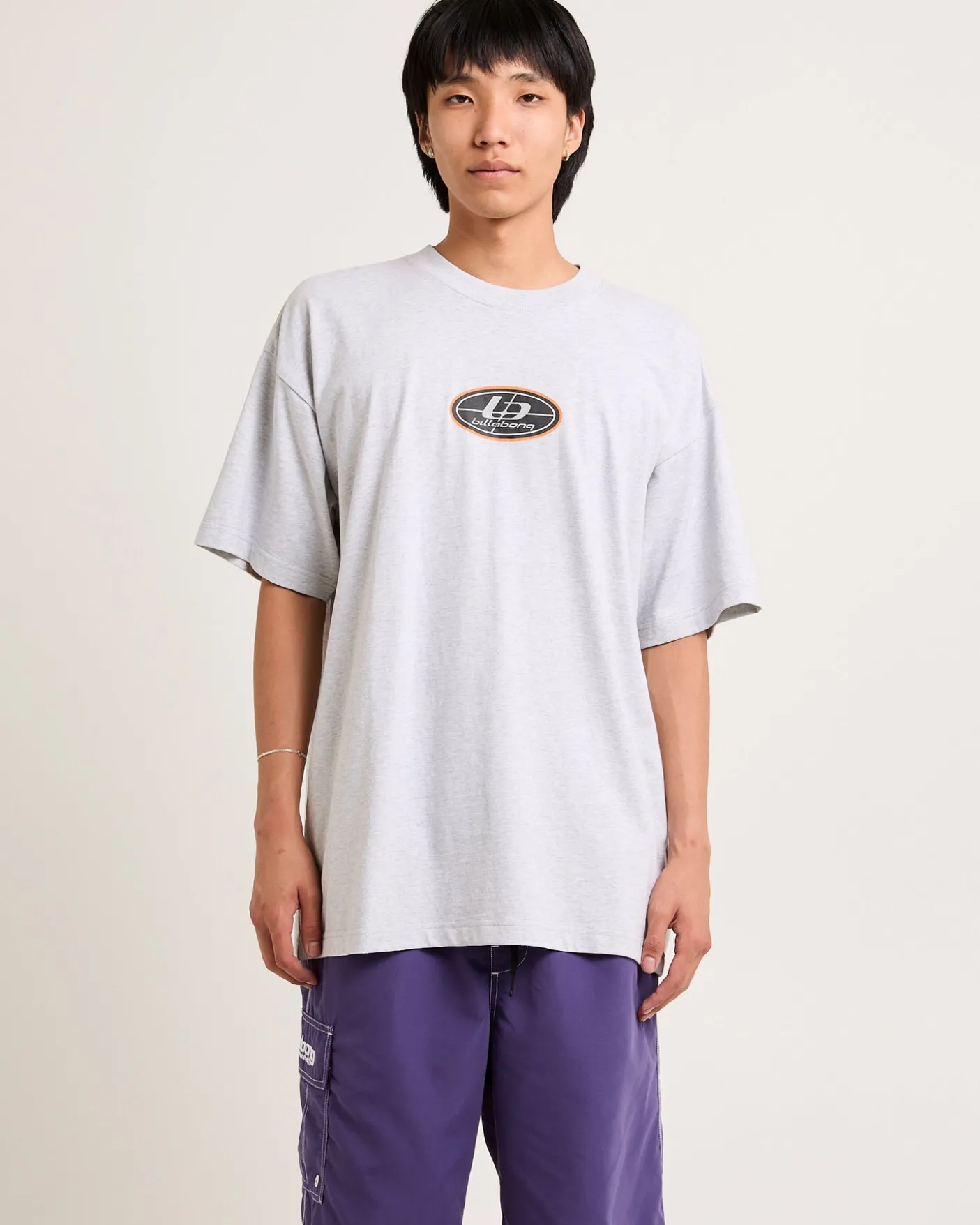 Chrome Pill T-Shirt in Light Grey Heather