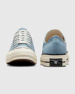 Chuck 70 Lo Sneakers in Blue
