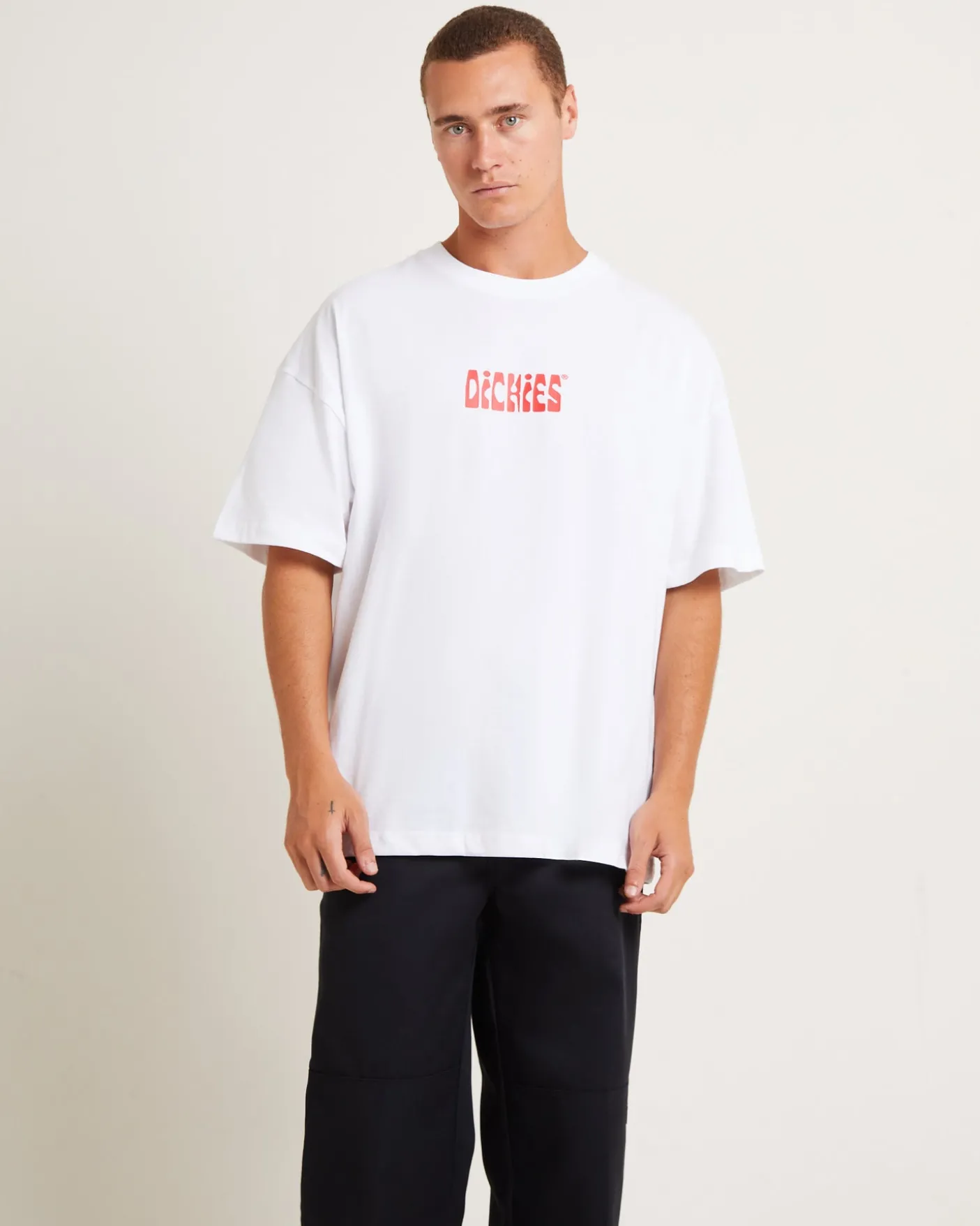 Daisy Chain 330 Short Sleeve T-Shirt in White