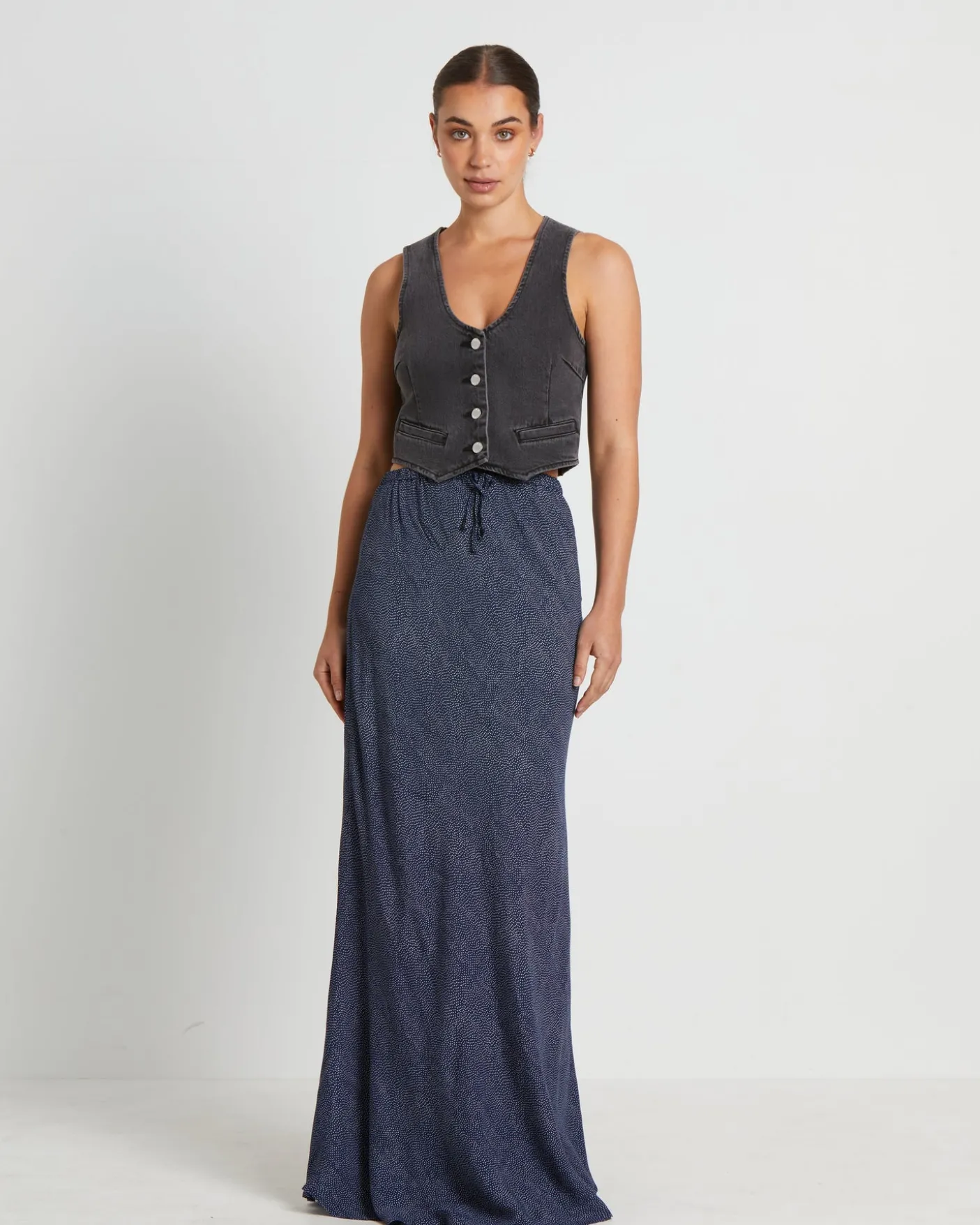 Dallas Denim Vest in Brad Black