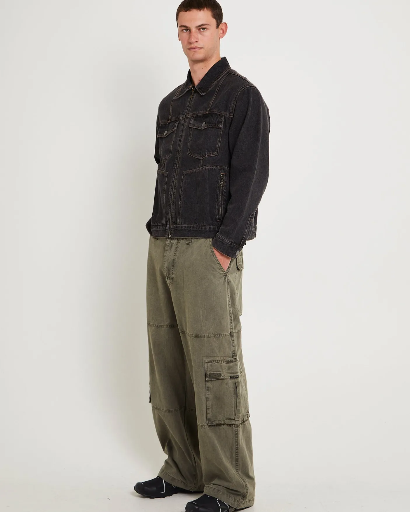 Deverell Cargo Pants