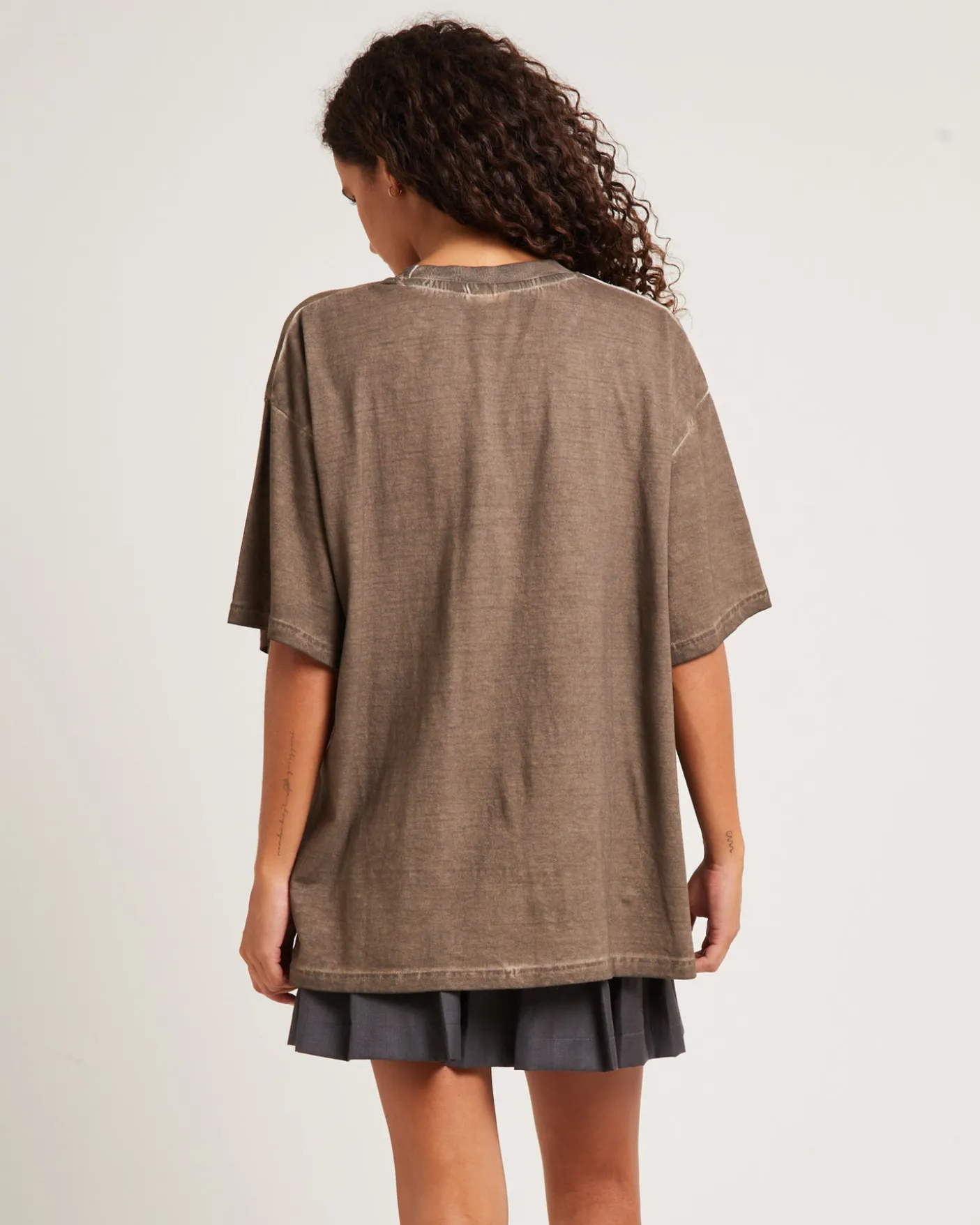 Dream Less Oversized Tee Chocolate