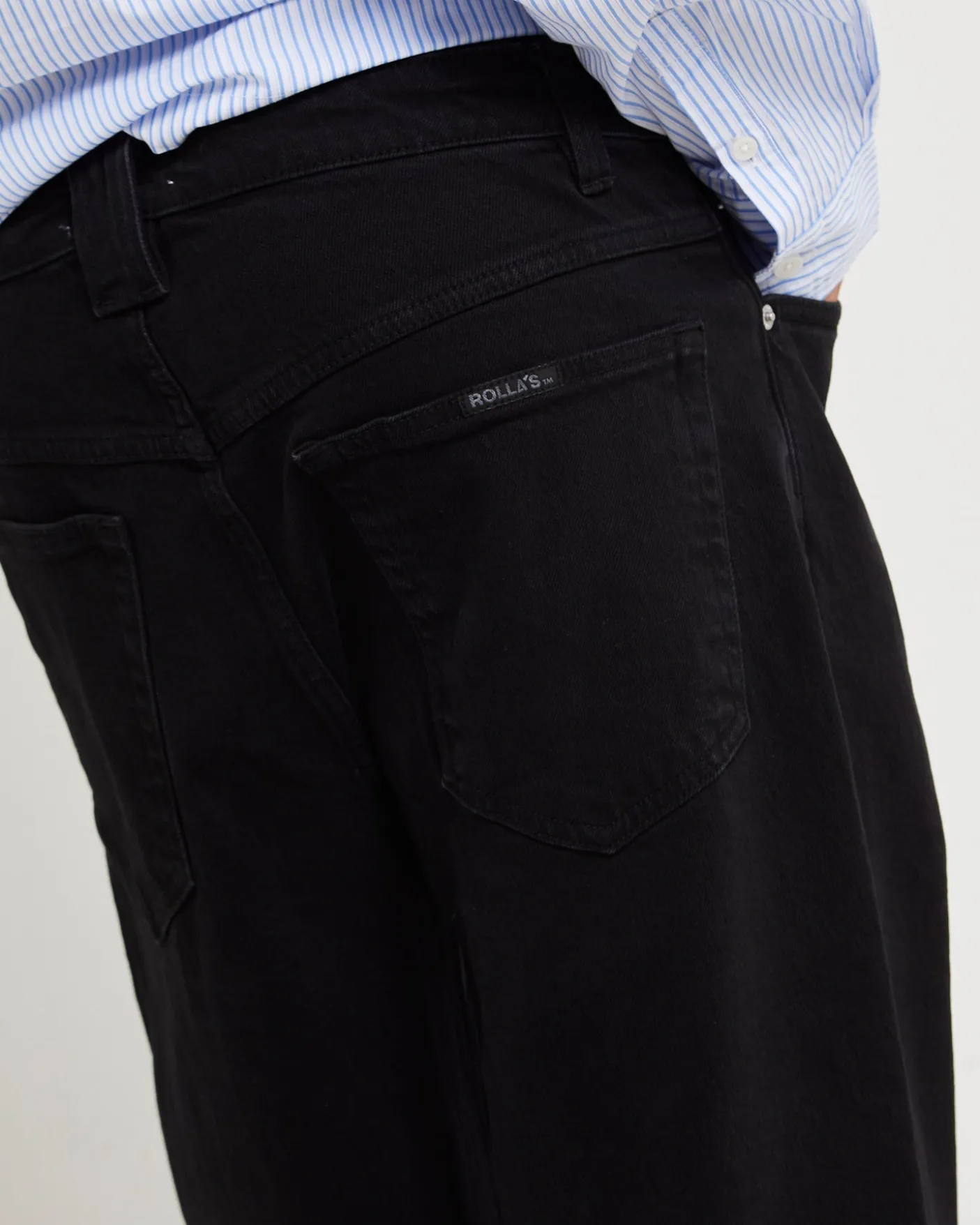 Ezy Barrel Denim Jeans Forever Black