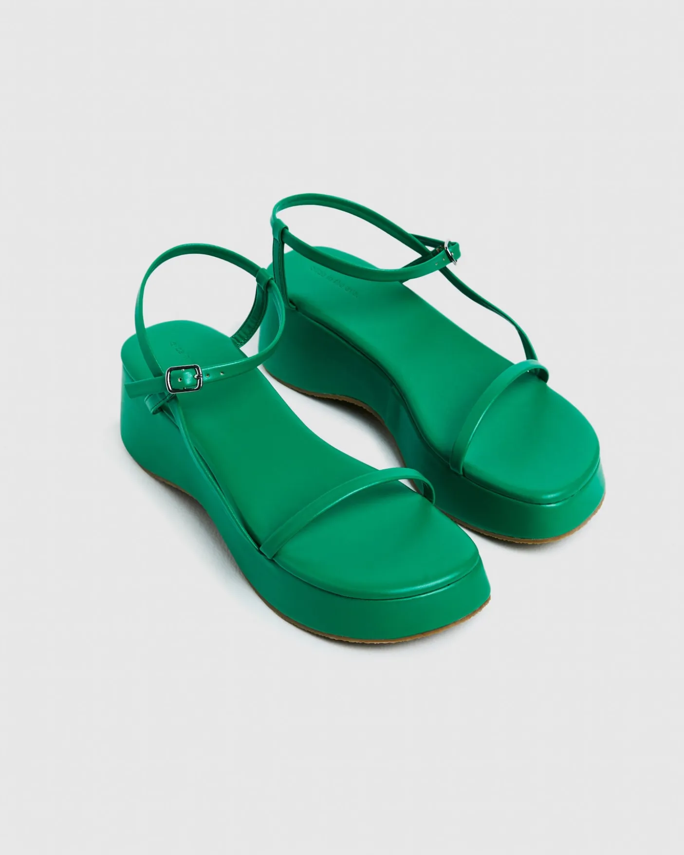 Flatform als Fern