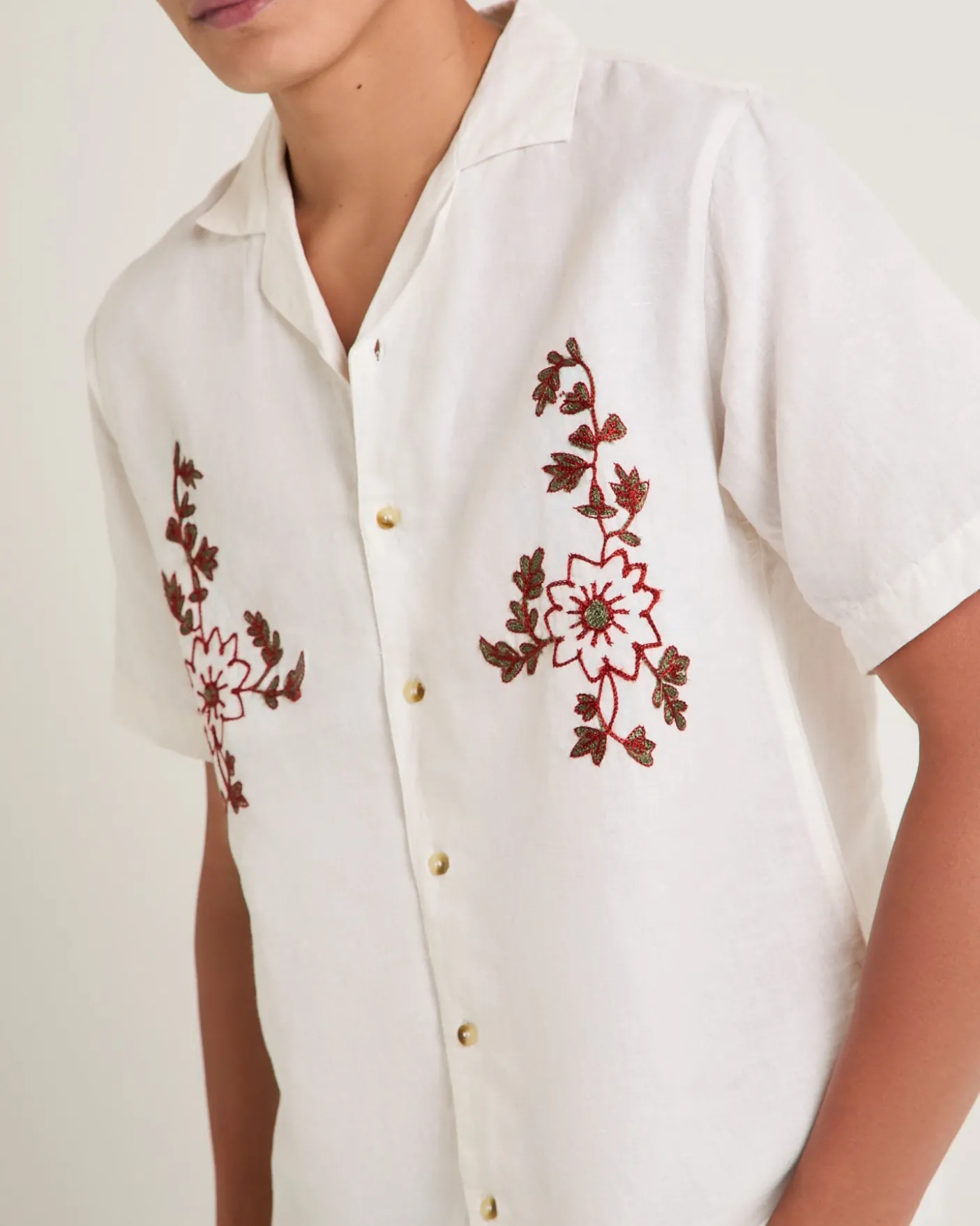 Floral Embroider Bowler Shirt