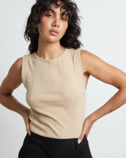 Frenchie 90s Top in Oat