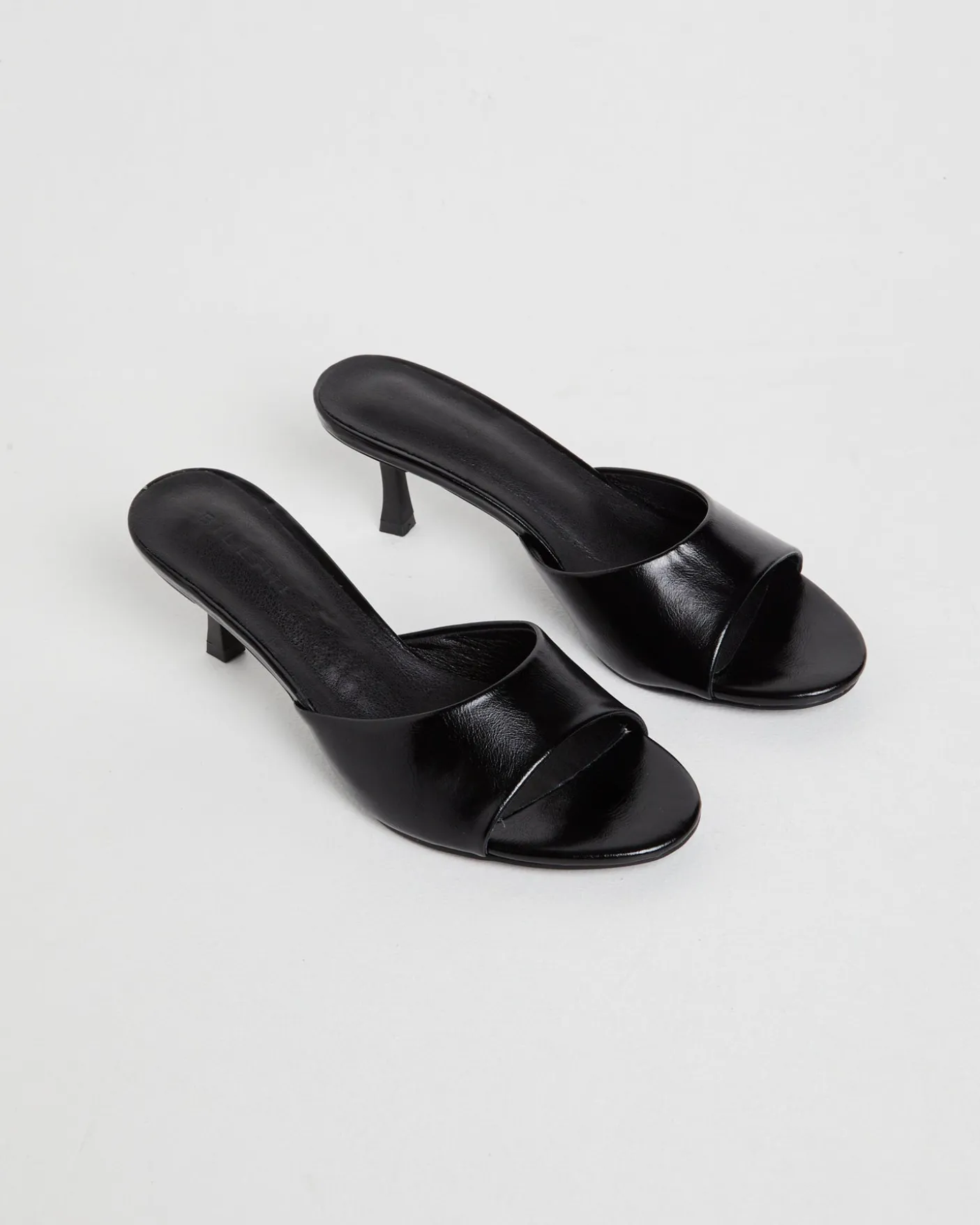 Gally Heels