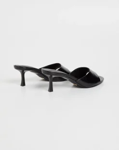Gally Heels