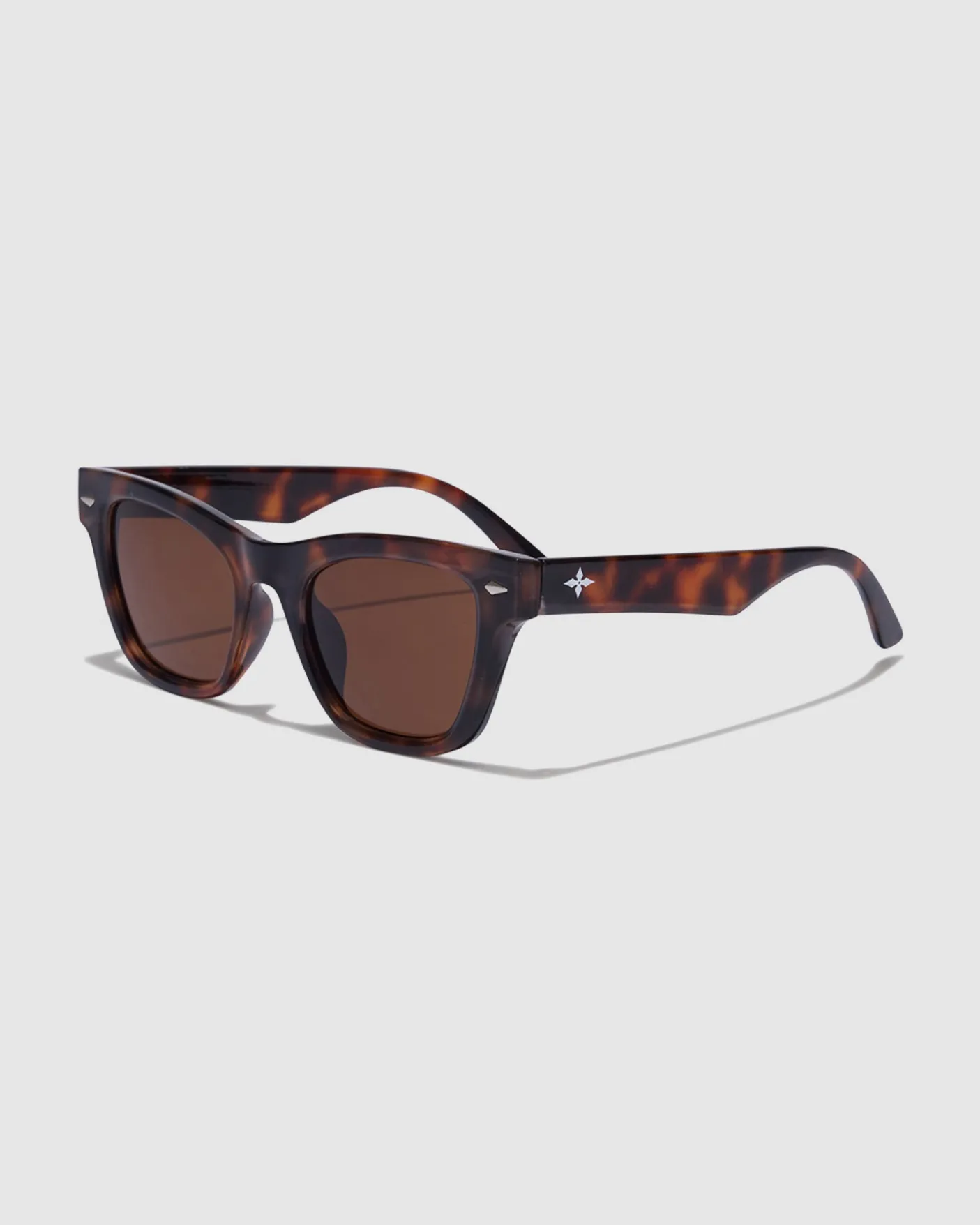 Generator Sunglass