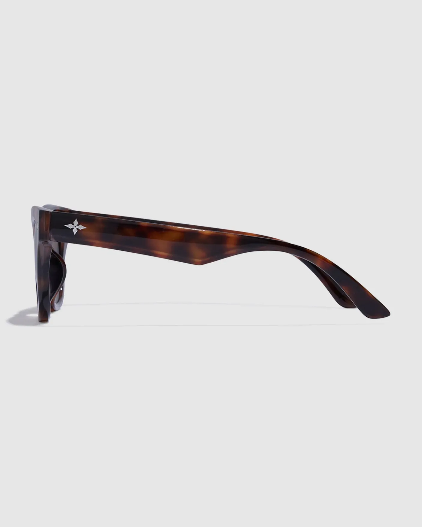 Generator Sunglass