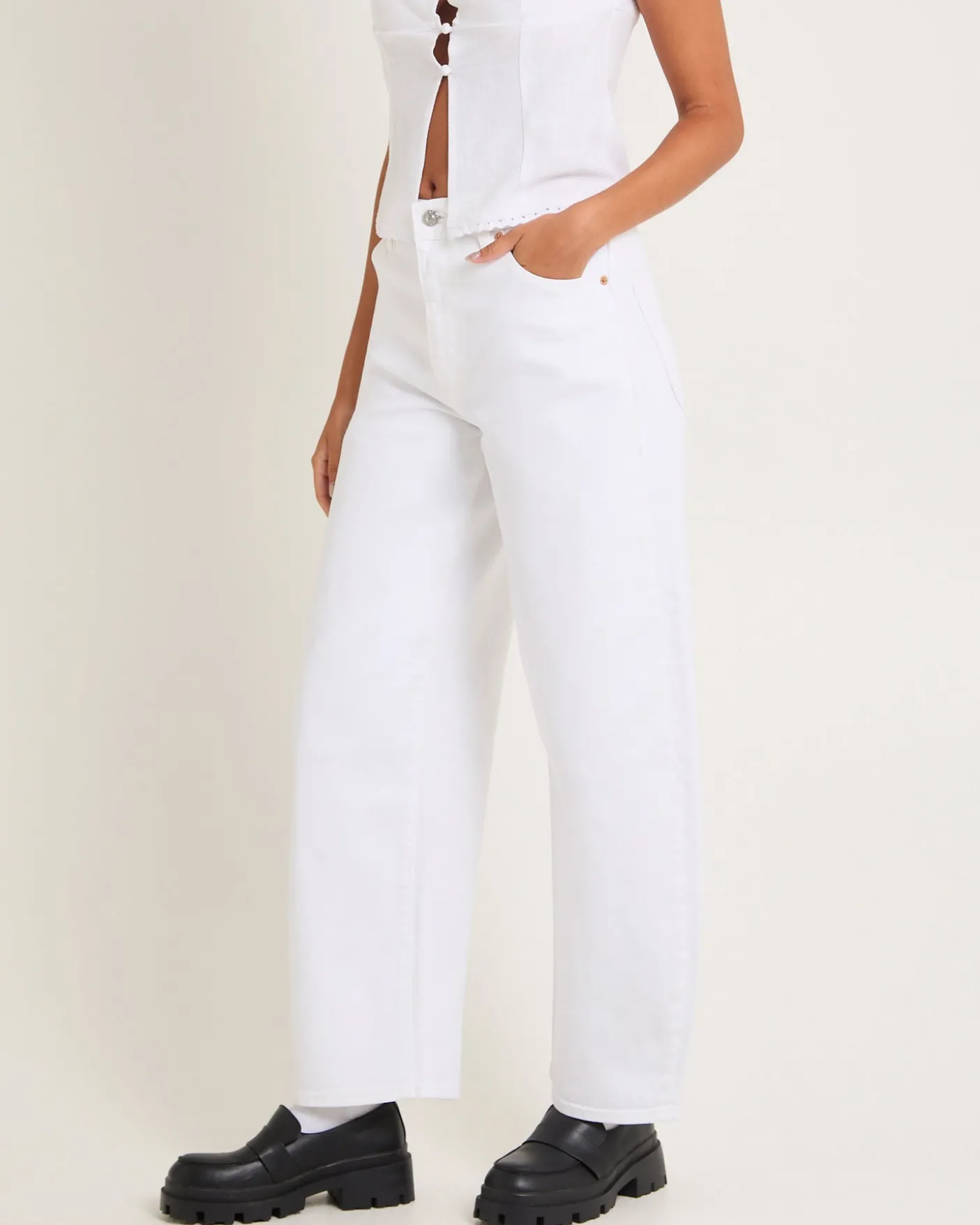 Gigi Barrel Denim Jeans