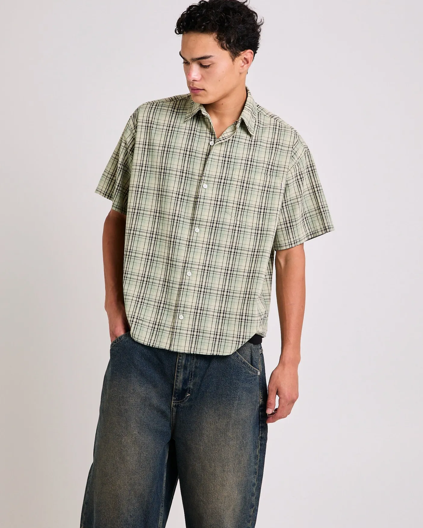 Ground Plaid Short Sleeve Shirt
