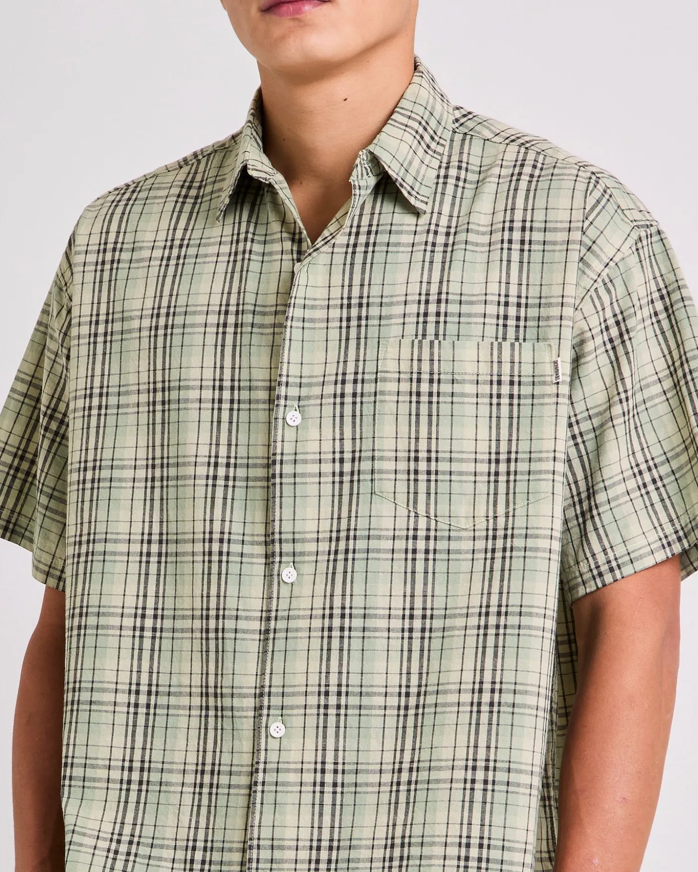 Ground Plaid Short Sleeve Shirt