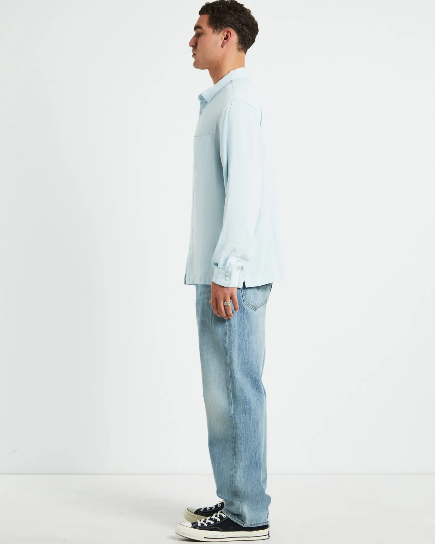 Harrison Linen Long Sleeve Shirt in Sky Blue