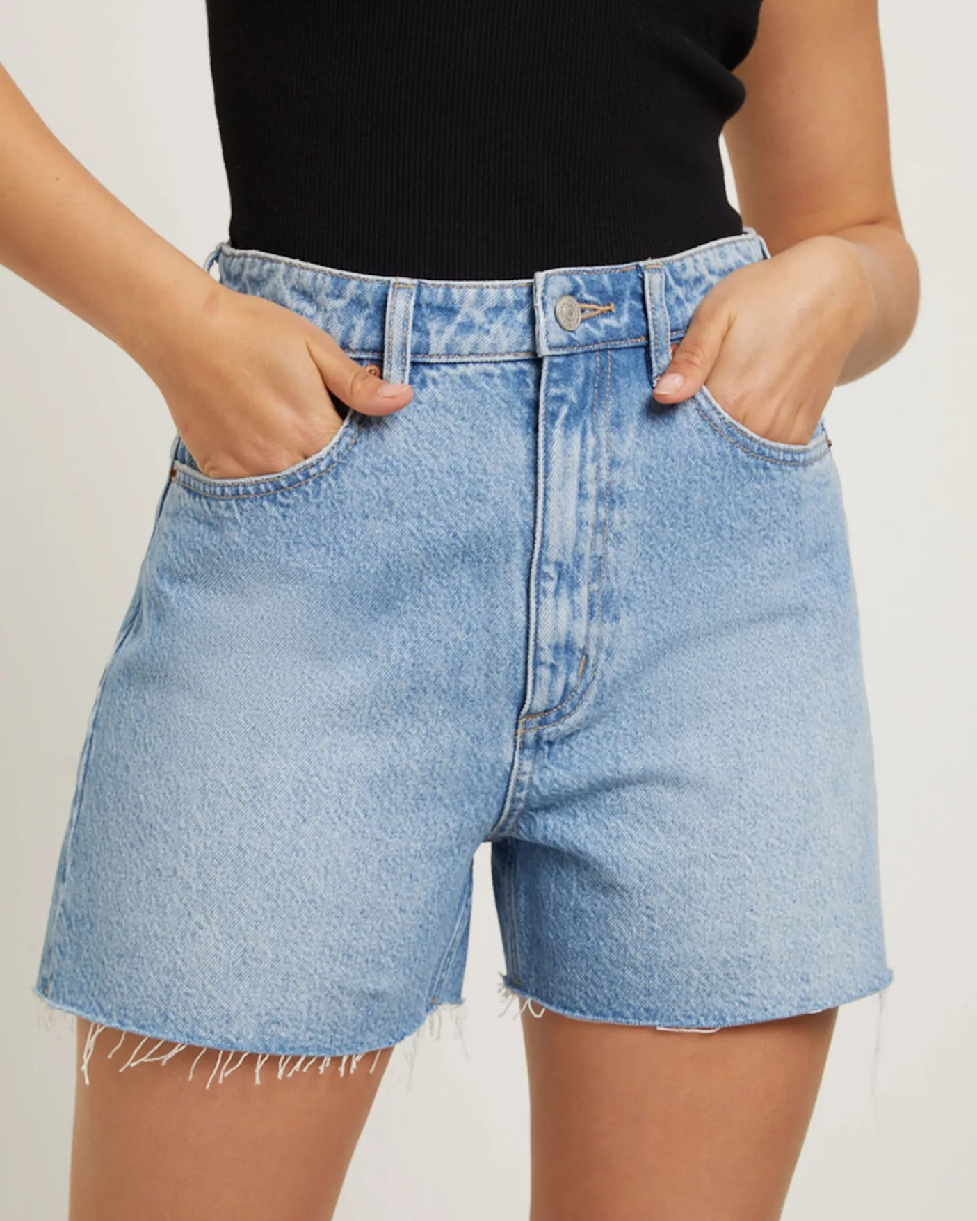 High Relaxed Denim Shorts in Risk