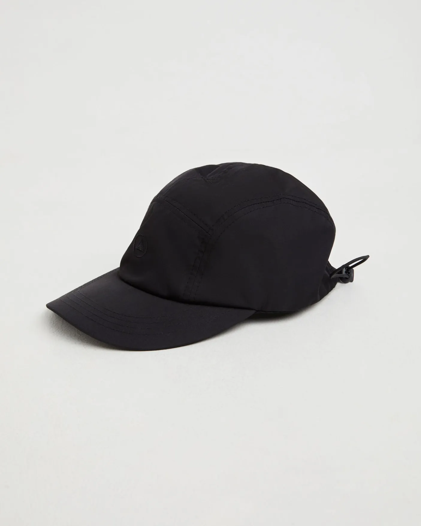Hiking Cap in Black