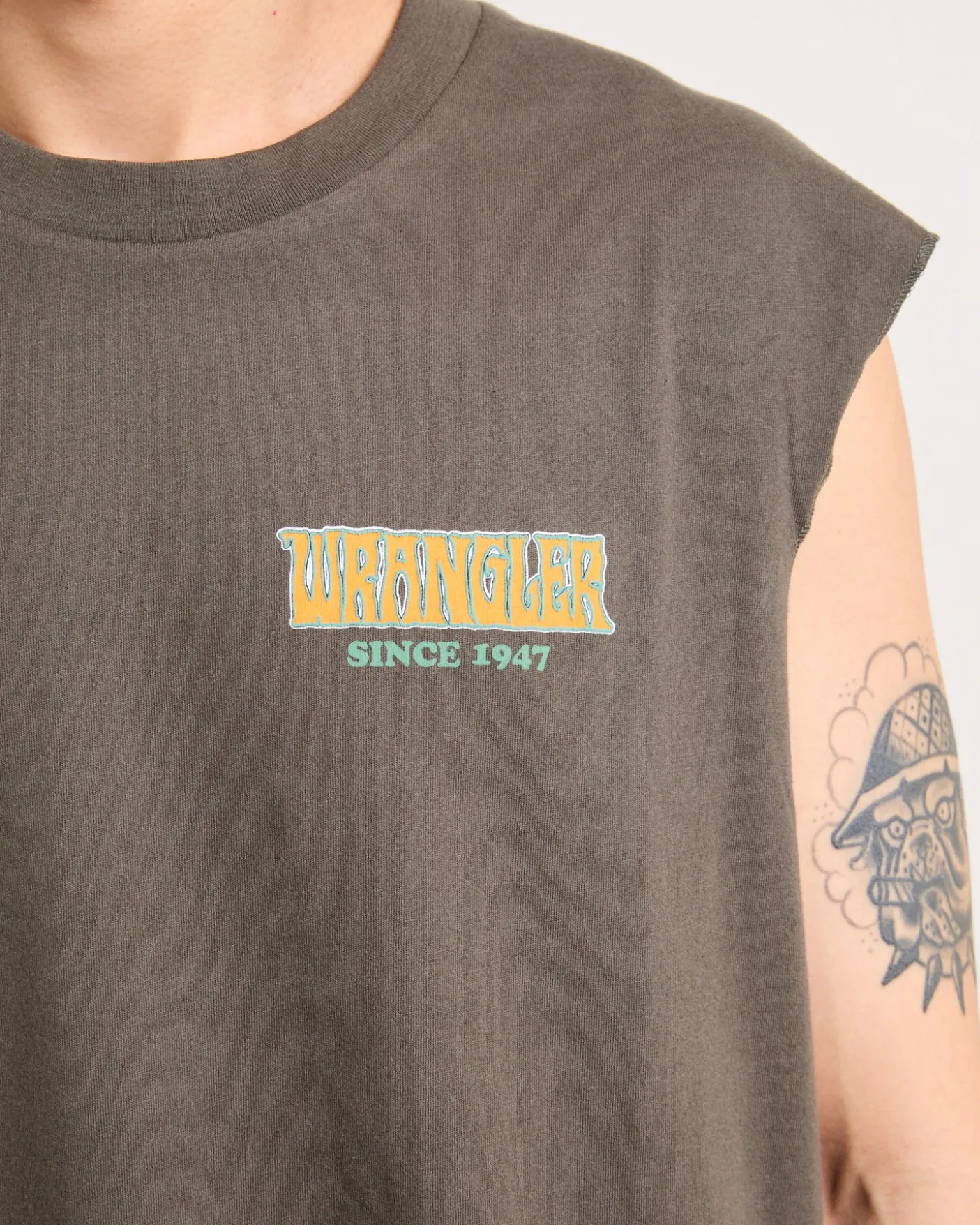 Hollow Fangs Muscle Tee