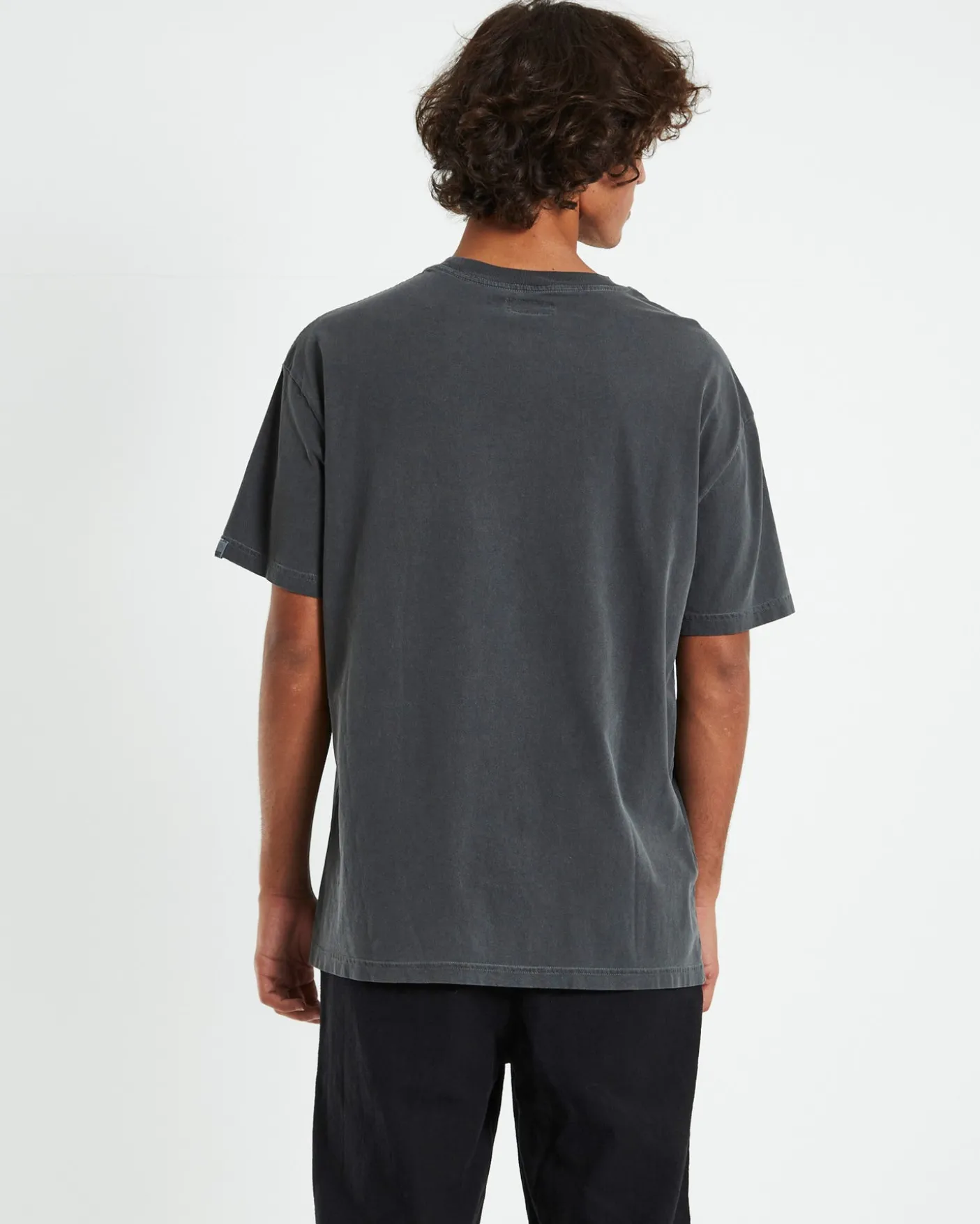 International T-Shirt