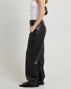 Jadey Relaxed PU Pants Black
