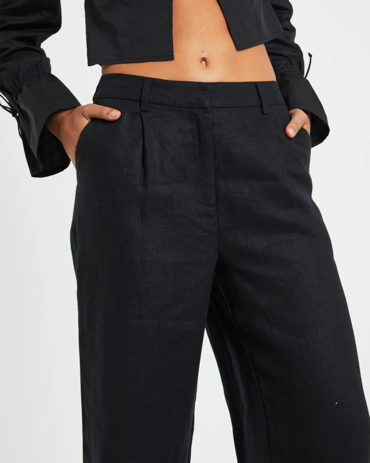 Jemimah Linen Trouser in Black
