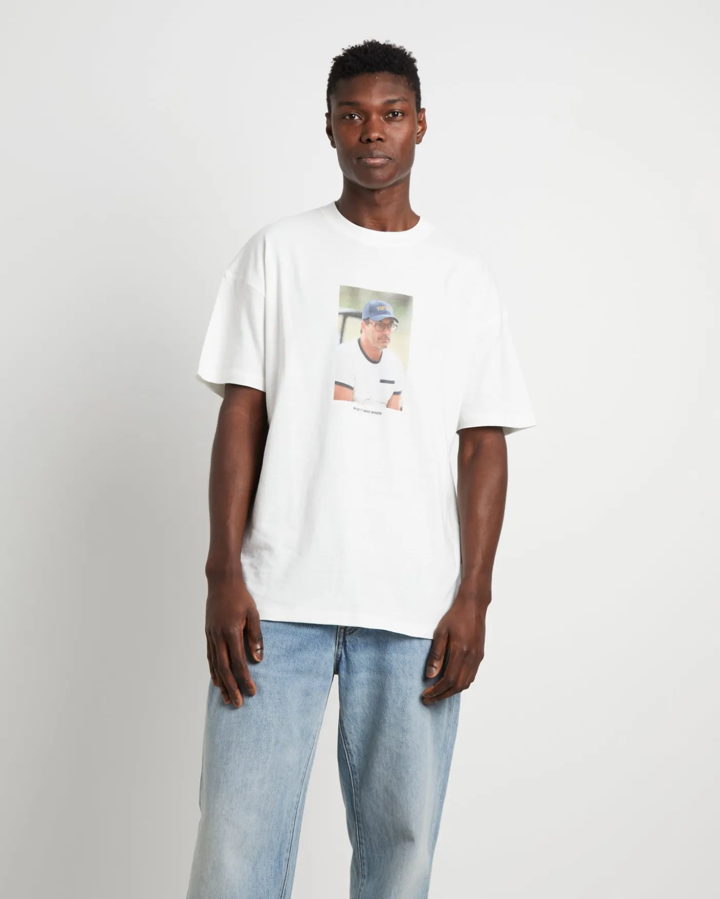 Jon Short Sleeve T-Shirt in Solid Washed White
