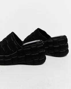 LA VOOM Satin Sandals in Black