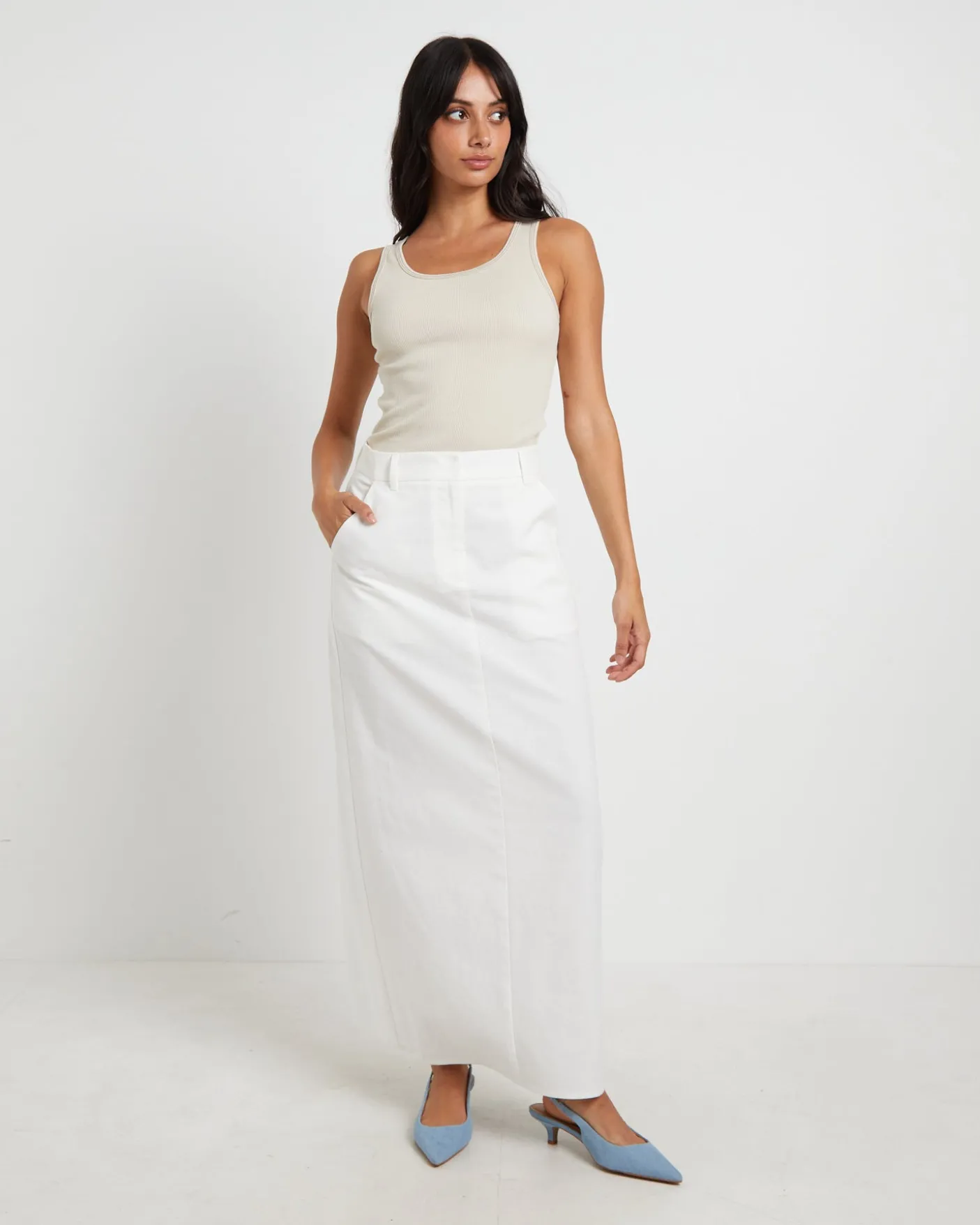Lagoon Muscle Tank Top in Stone