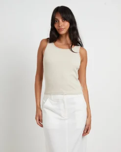 Lagoon Muscle Tank Top in Stone