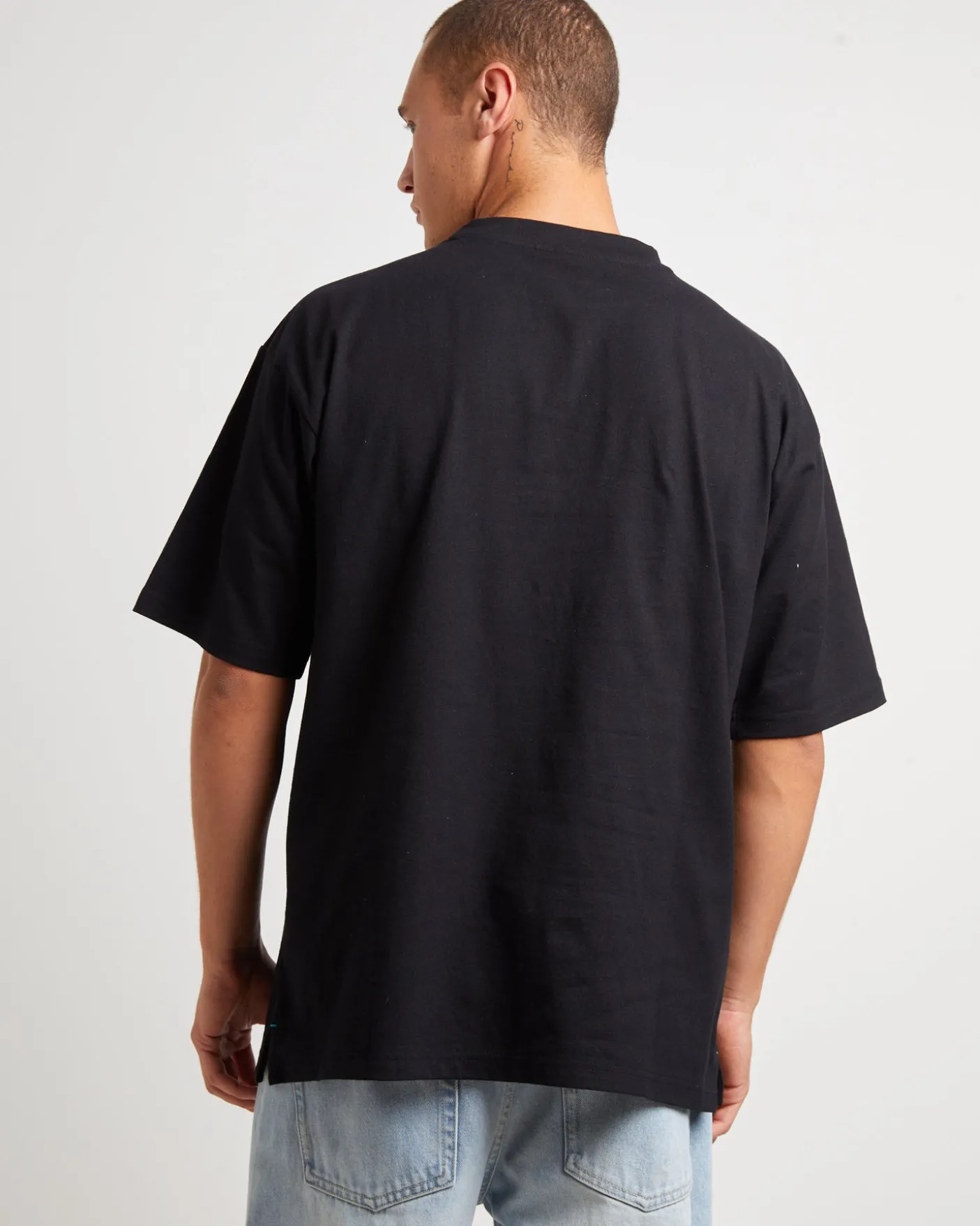 Lando Short Sleeve T-Shirt in Black