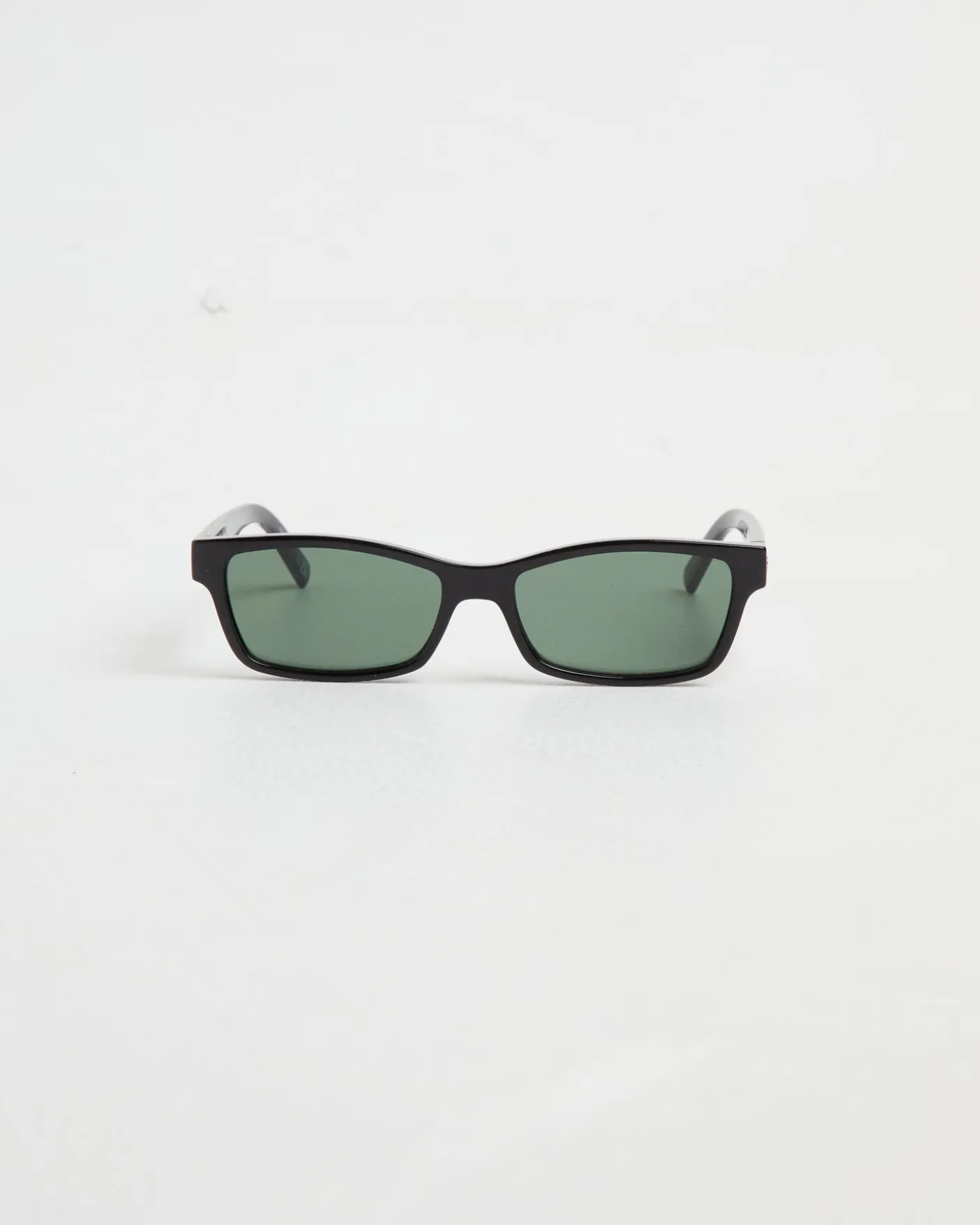 Le Sustain Plateaux Sunglasses in Black/Khaki Mono