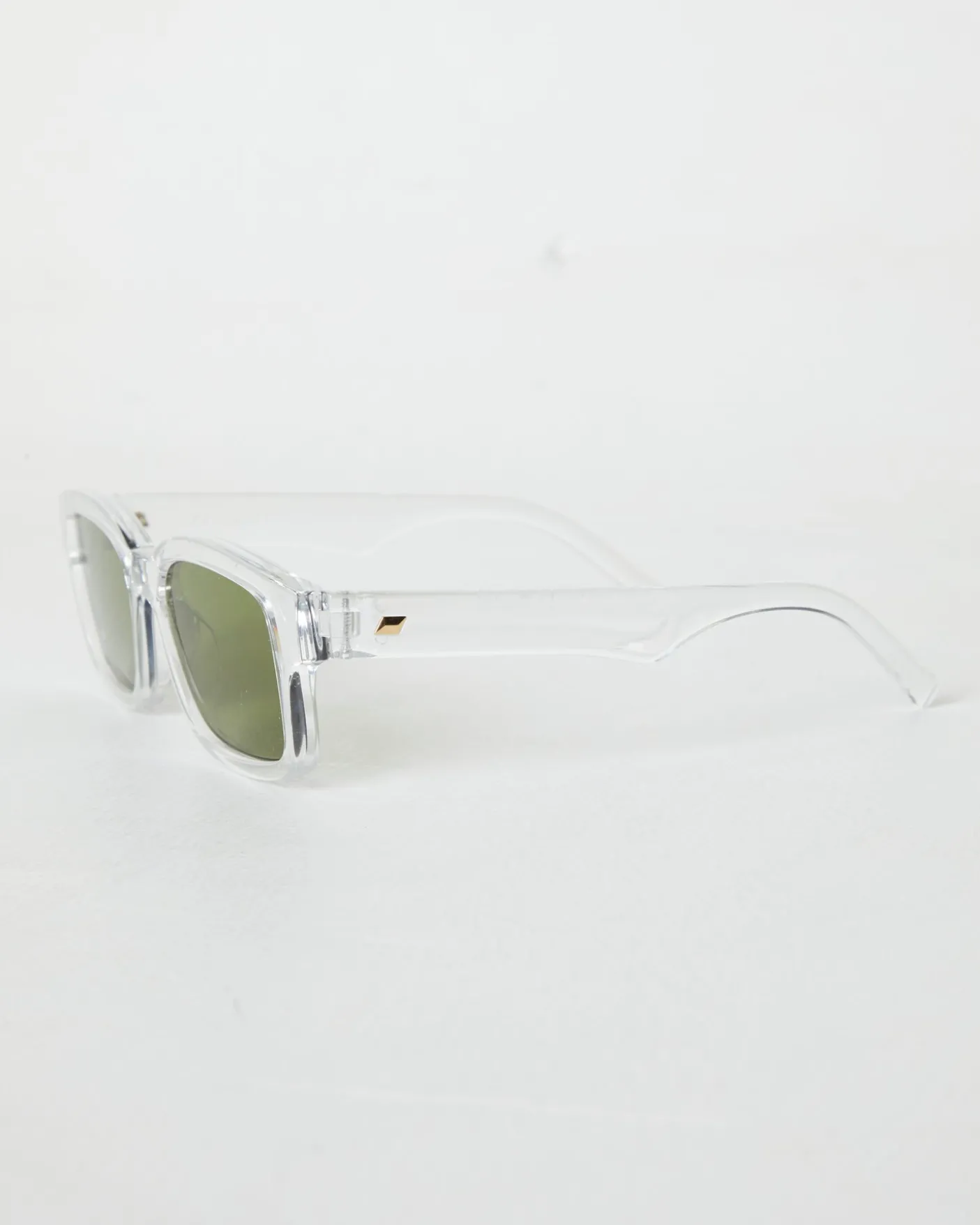 Le Sustain Recarmito Sunglasses in Crystal Clear Moss