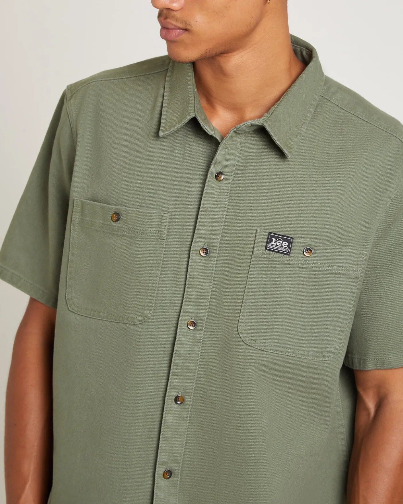 Lee Worker Short Sleeve Shirt in Dark Sage