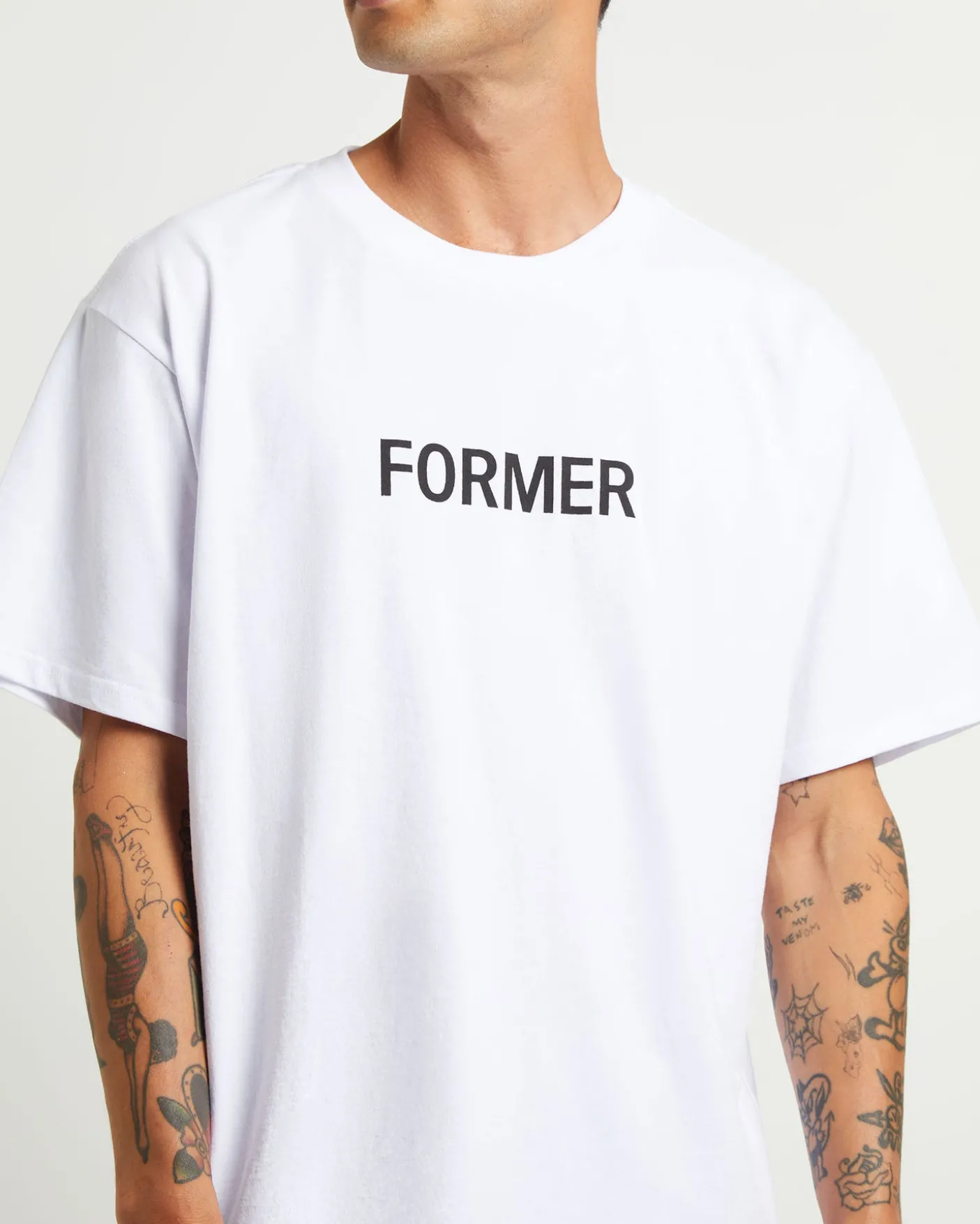 Legacy Short Sleeve T-Shirt in White